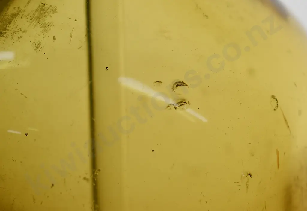 SCHWEPPES SODA SYPHON, AMBER Image 1++