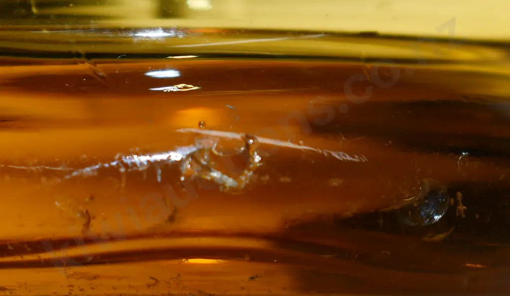 SCHWEPPES SODA SYPHON, AMBER Image 1++