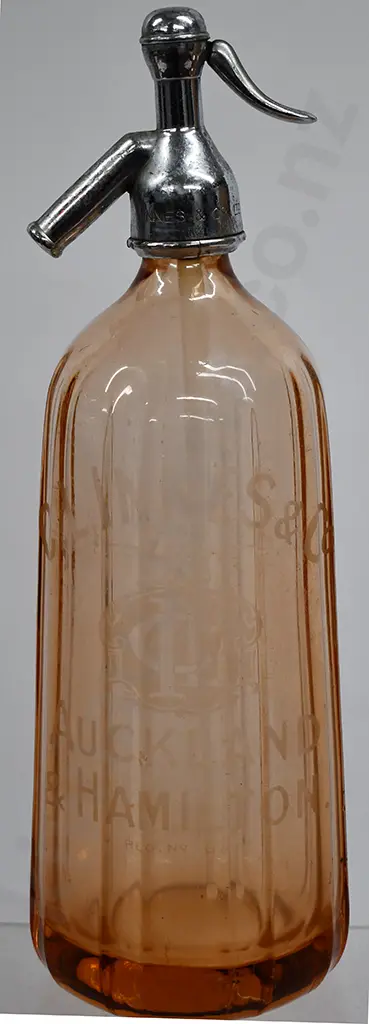 INNES AUCKLAND & HAMILTON APRICOT SYPHON Image 1++