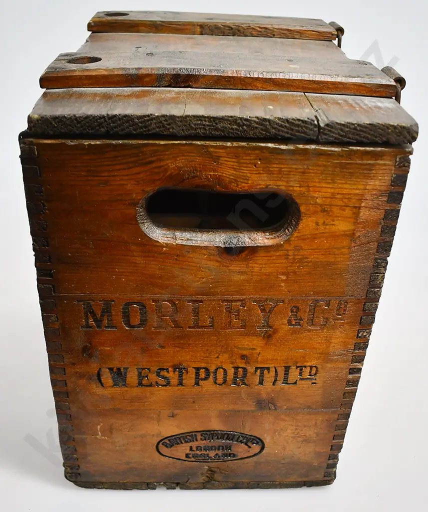 MORLEY'S WESTPORT SODA SYPHON CRATE Image 1++