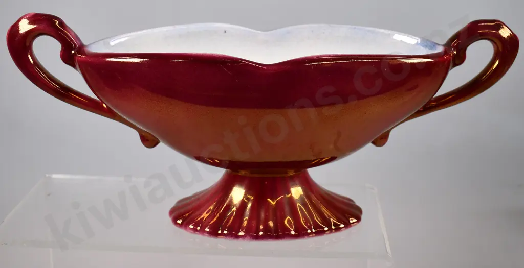TITIAN B102 DOUBLE HANBLE VASE/BOWL, RUBY GLAZE Image 1++