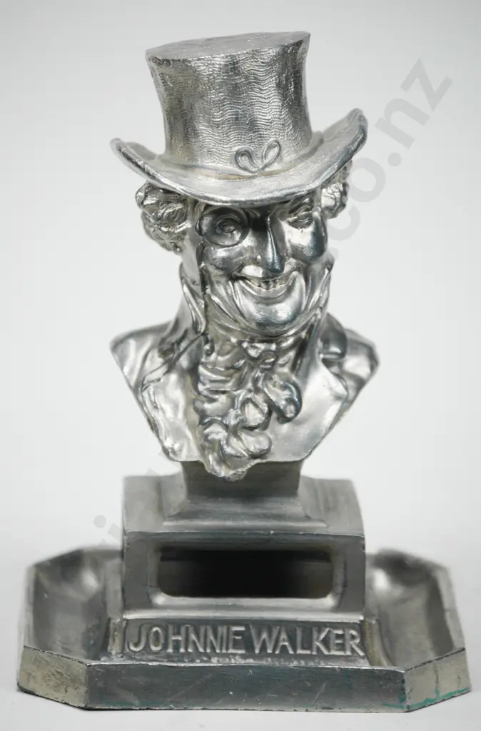 JOHNNIE WALKER METAL BUST Image 1++