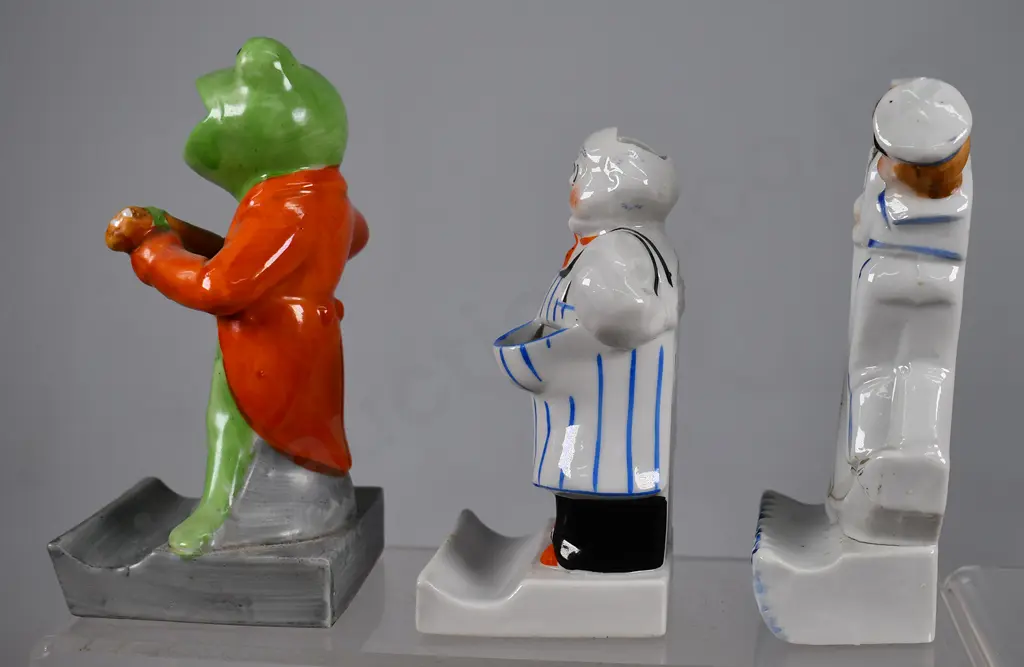 CERAMIC FIGURAL TOOTH BRUSH HOLDERS Image 1++