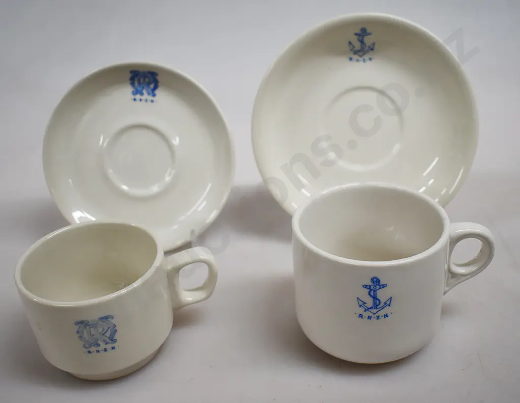 ROYAL NEW ZEALAND NAVY CHINA Image 1++