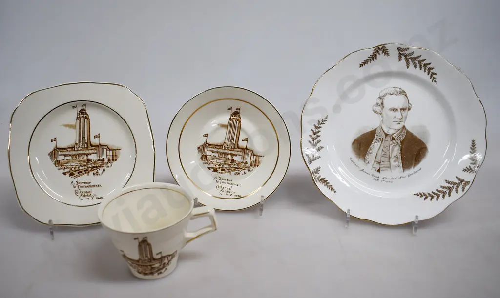 CENTENNIAL EXHIBITION TRIO, CAPTAIN COOK PLATE Image 1++