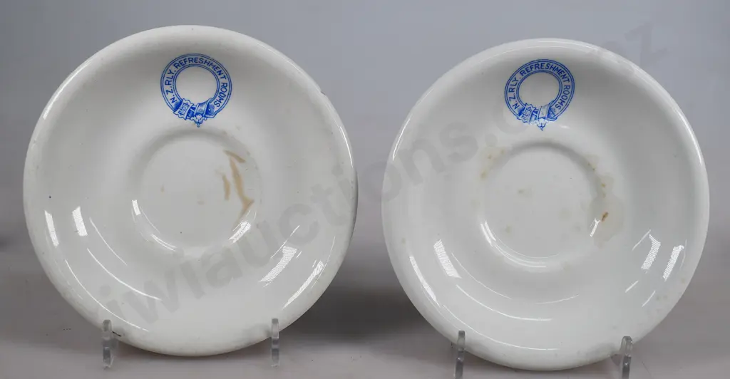 NZ RAILWAY REFRESHMENT ROOMS CUP AND SAUCERS Image 1++