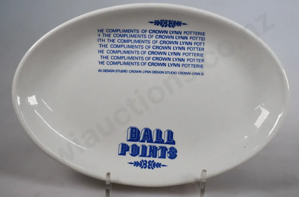 CROWN LYNN CROCKERY Image 1++