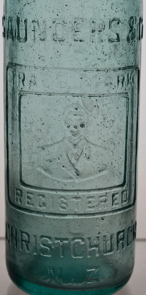 SAUNDERS & CO CHRISTCHURCH CROWN TOP Image 1++