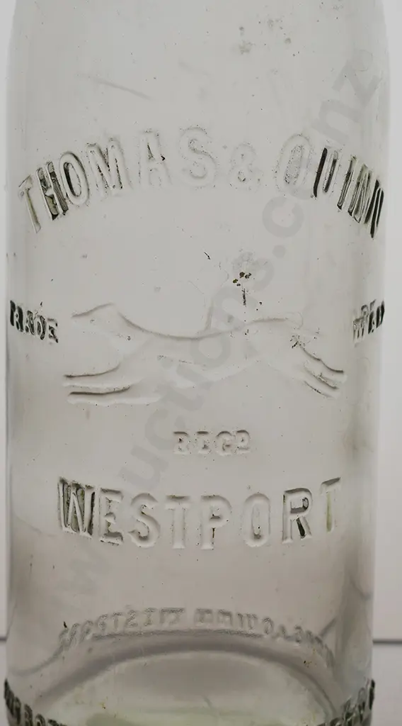 THOMAS & QUINN WESTPORT 26oz CROWN TOP Image 1++