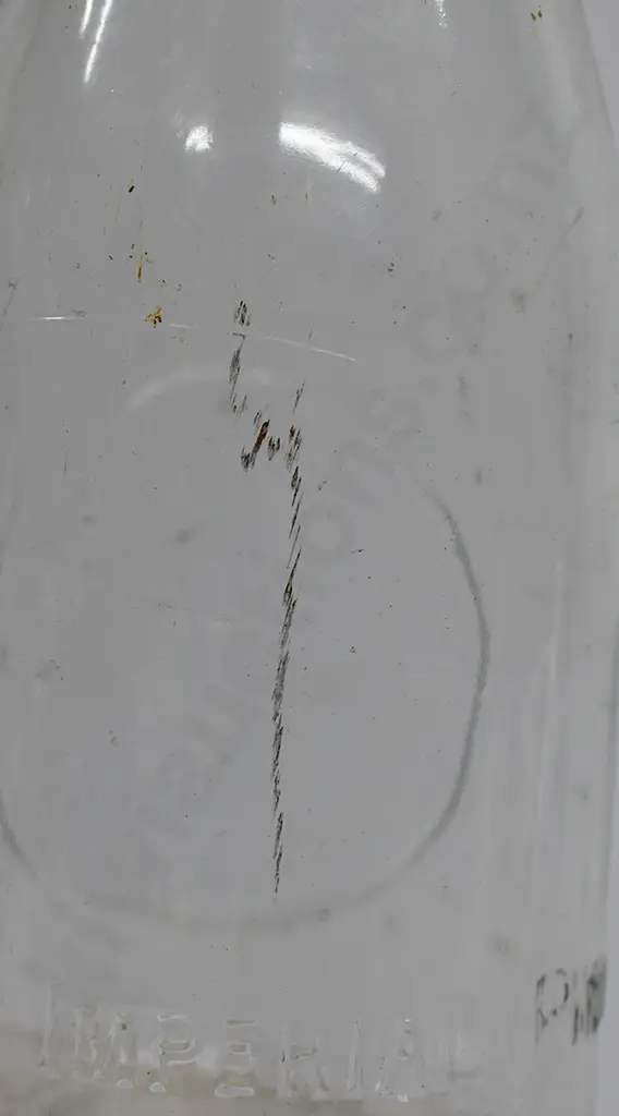 WESTPORT UNITED DAIRIES MILK BOTTLES, TOKENS Image 1++