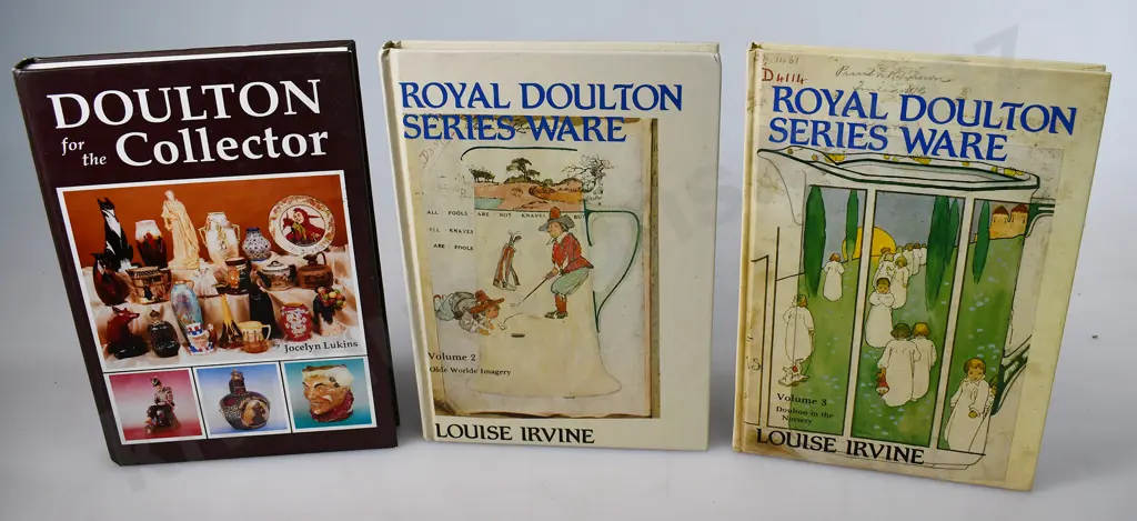 DOULTON SERIES WARE & COLLECTORS BOOKS Image 1++