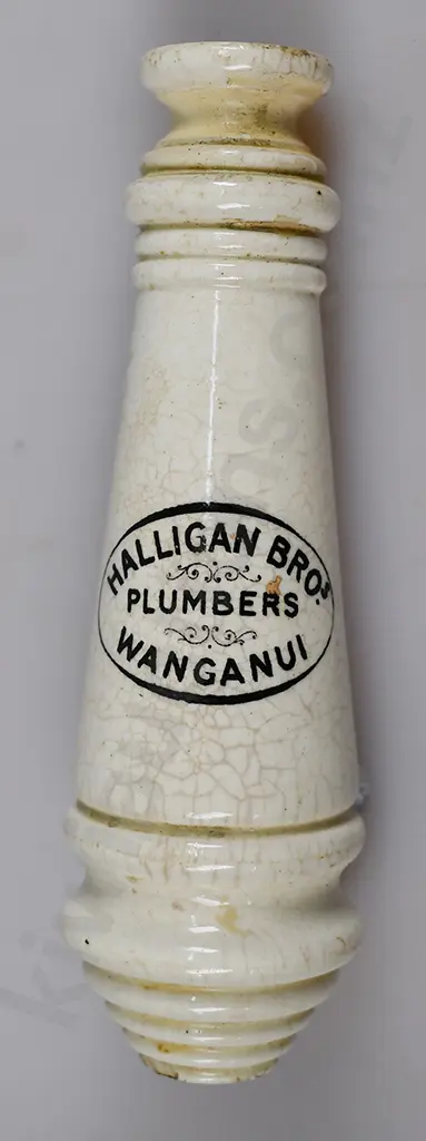 HALLIGAN BROS PLUMBER WANGANUI TOILET PULL Image 1++