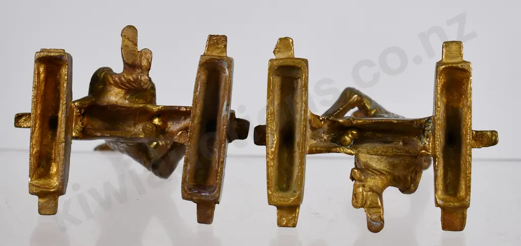 BRASS BLACKSMITHS FIGURES Image 1++