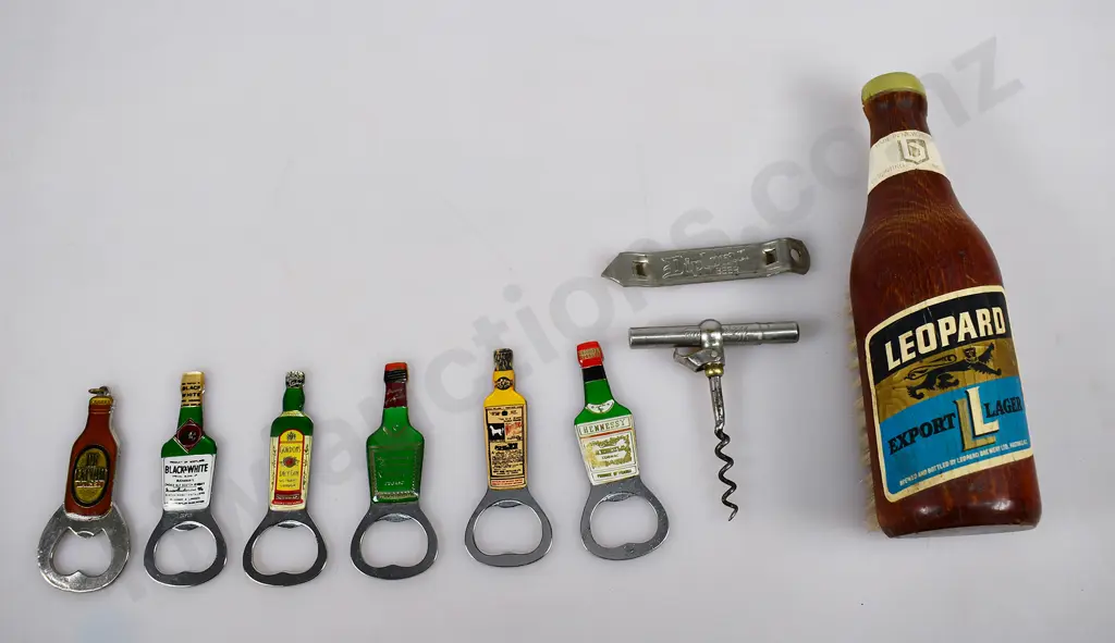 ASSORTED BOTTLE OPENERS Image 1++