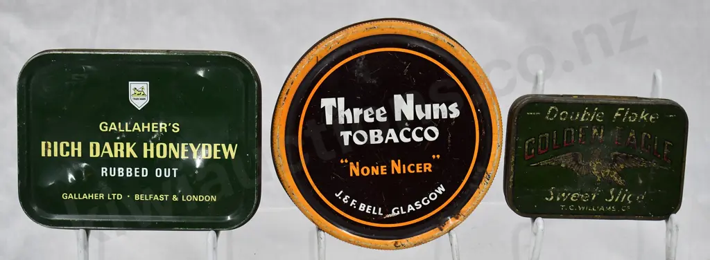 BOTTLE OPENERS TOBACCO TINS GROUP Image 1++