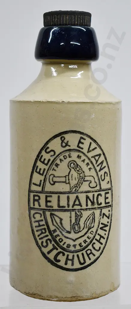 LEES & EVANS CHRISTCHURCH GINGER BEER Image 1++