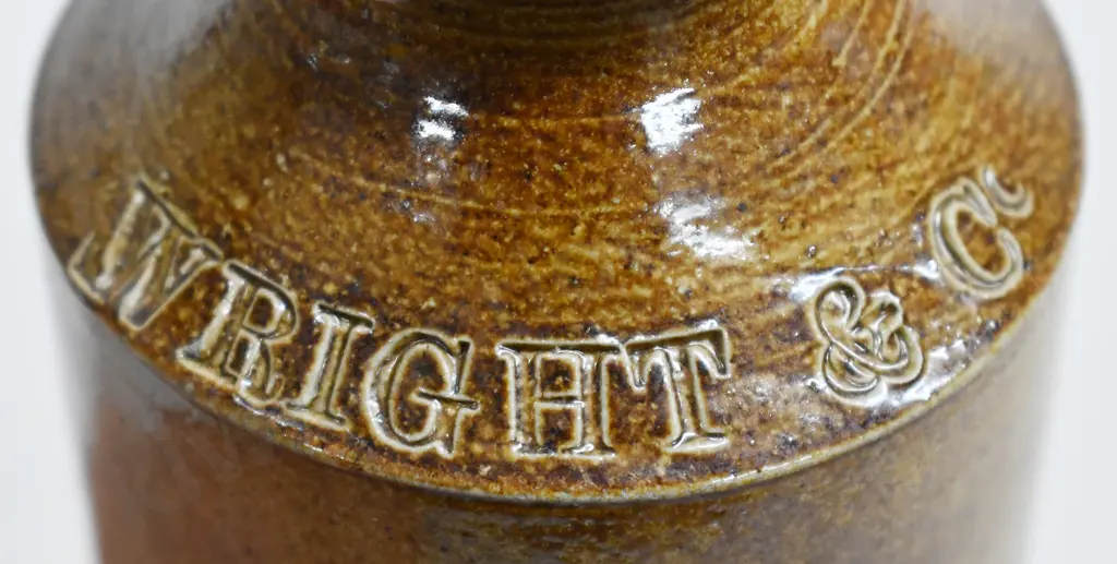 WRIGHT CHRISTCHURCH IMPRESSED GINGER BEER Image 1++