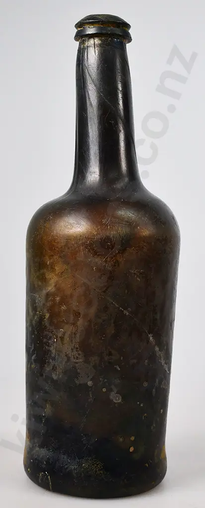 EARLY ENGLISH FREE BLOWN WINE BOTTLE NEW ZEALAND FOUND Image 1++