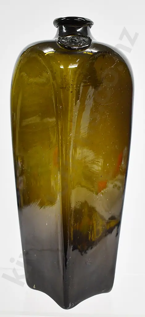 VAN DEN BERGH FREE BLOWN SEALED GIN Image 1++