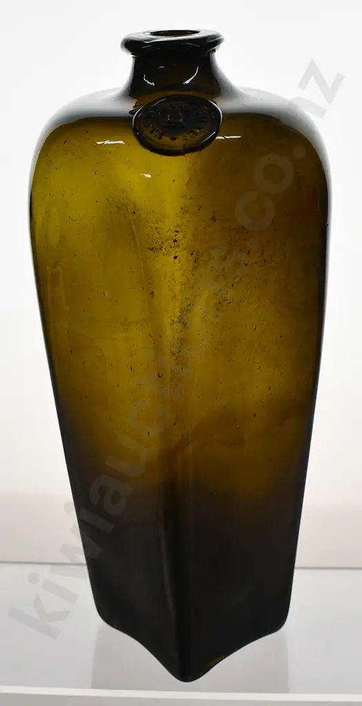 VAN DEN BERGH FREE BLOWN SEALED GIN Image 1++