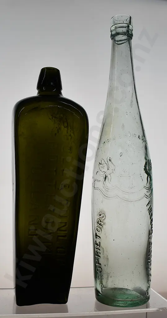 BOLL & DUNLOP, FINSBURY GIN BOTTLES Image 1++