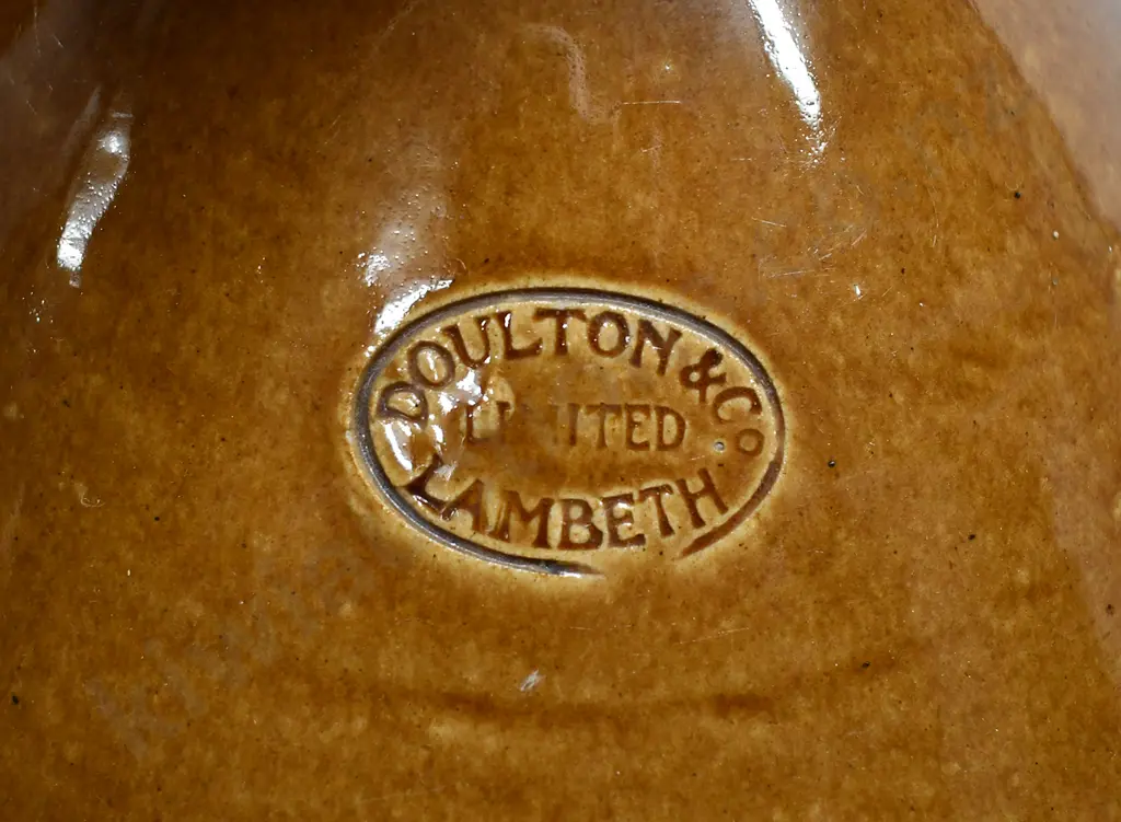 FLETCHER HUMPHREYS CHRISTCHURCH STONE JAR Image 1++