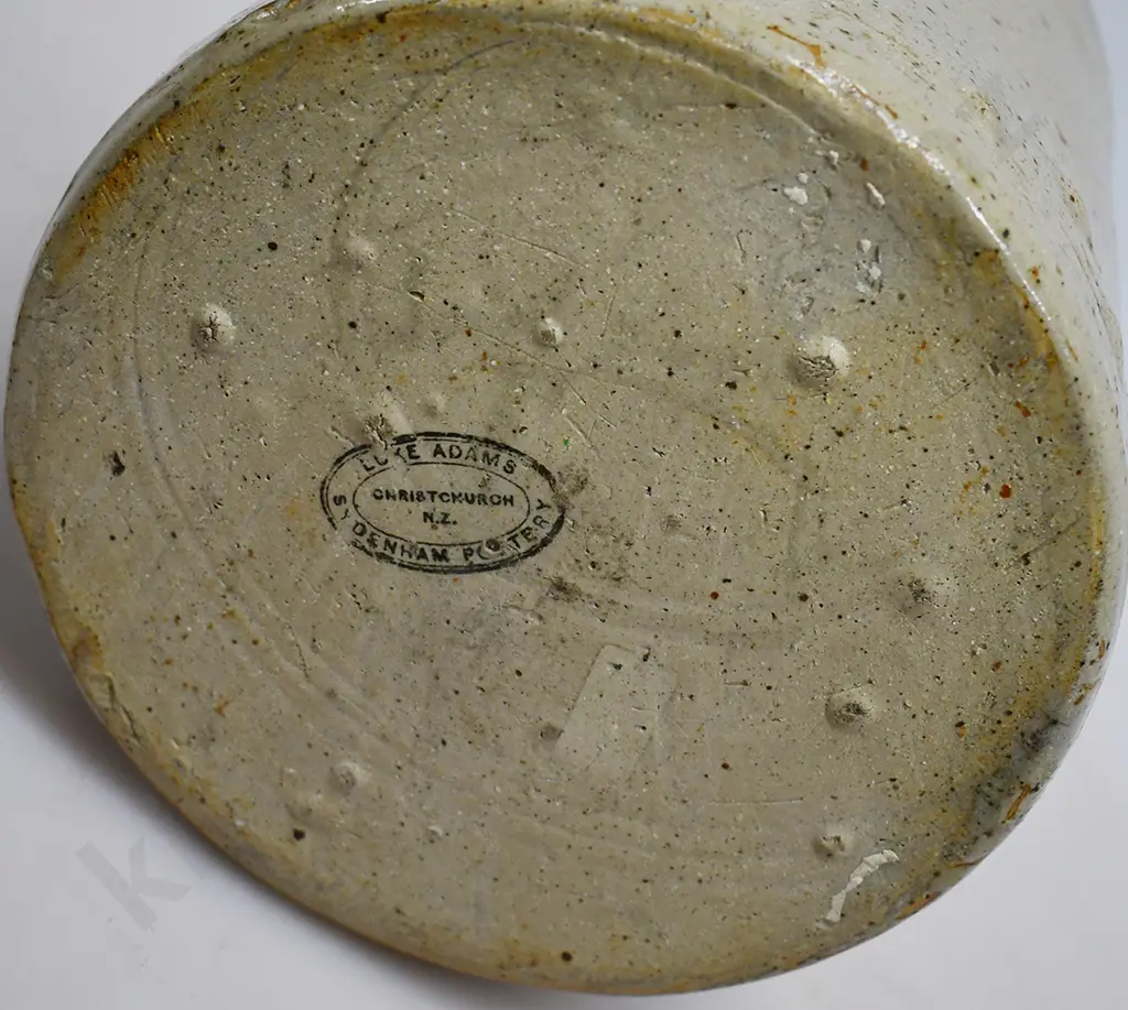 ROBINSON CHERTSEY STONE JAR Image 1++