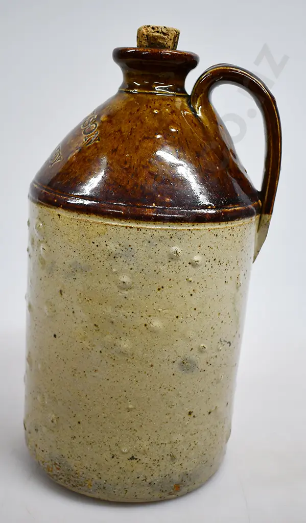 ROBINSON CHERTSEY STONE JAR Image 1++