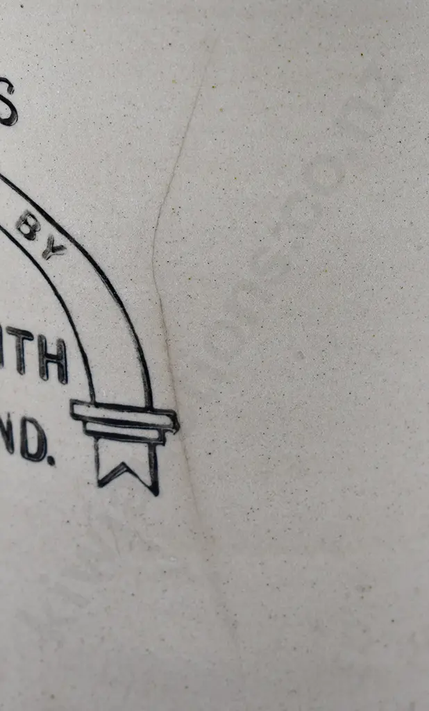 PEILLON & SMITH NEW ZEALAND STONE JAR Image 1++