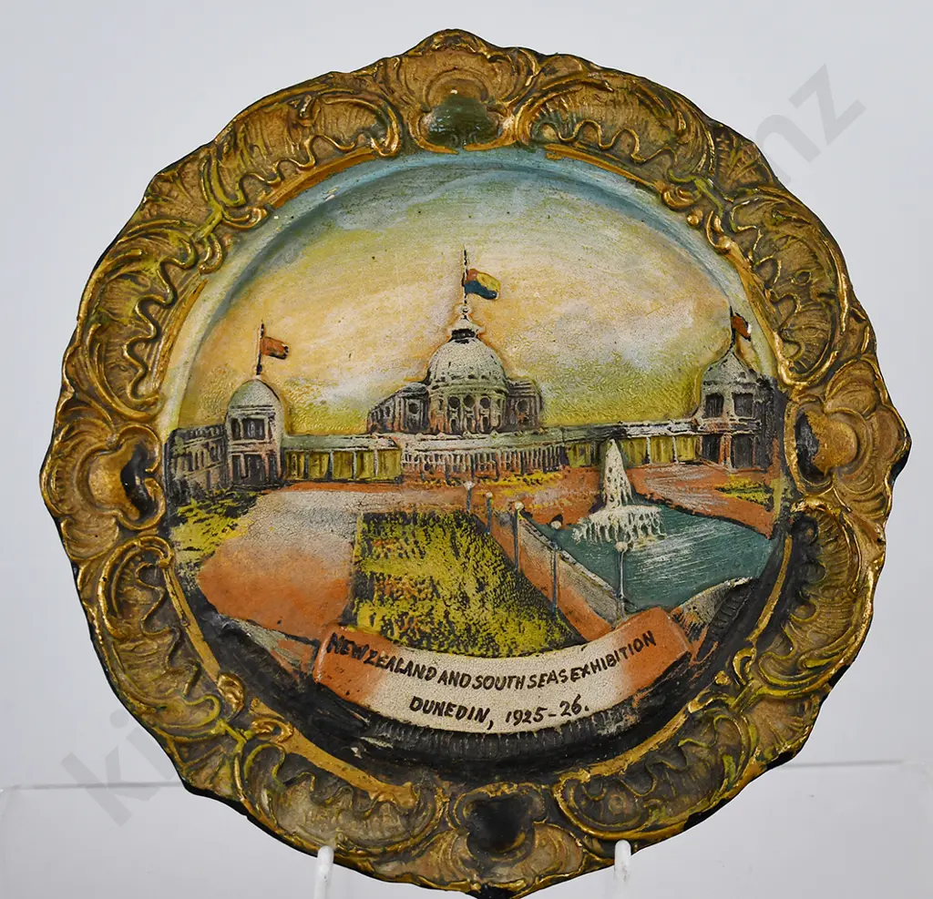 NEW ZEALAND AND SOUTH SEAS EXHIBITION PLATE Image 1++