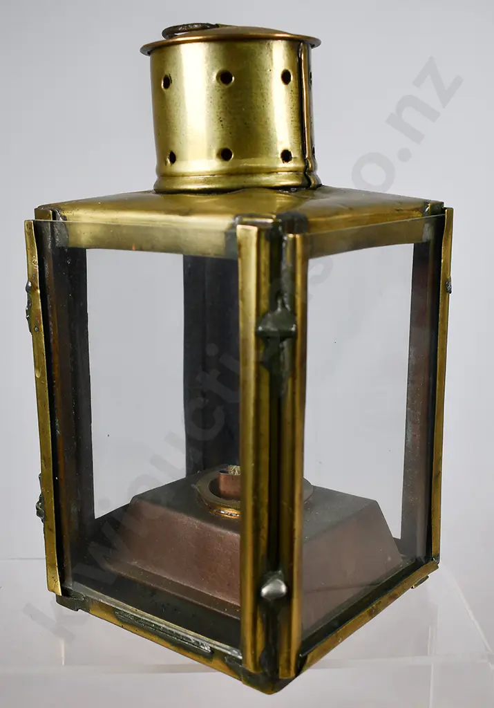 BRASS HANGING CAGE NZR OIL LAMP Image 1++