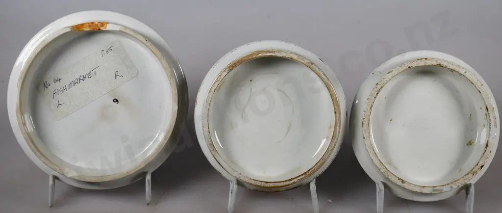 PRATT WARE POT LIDS Image 1++