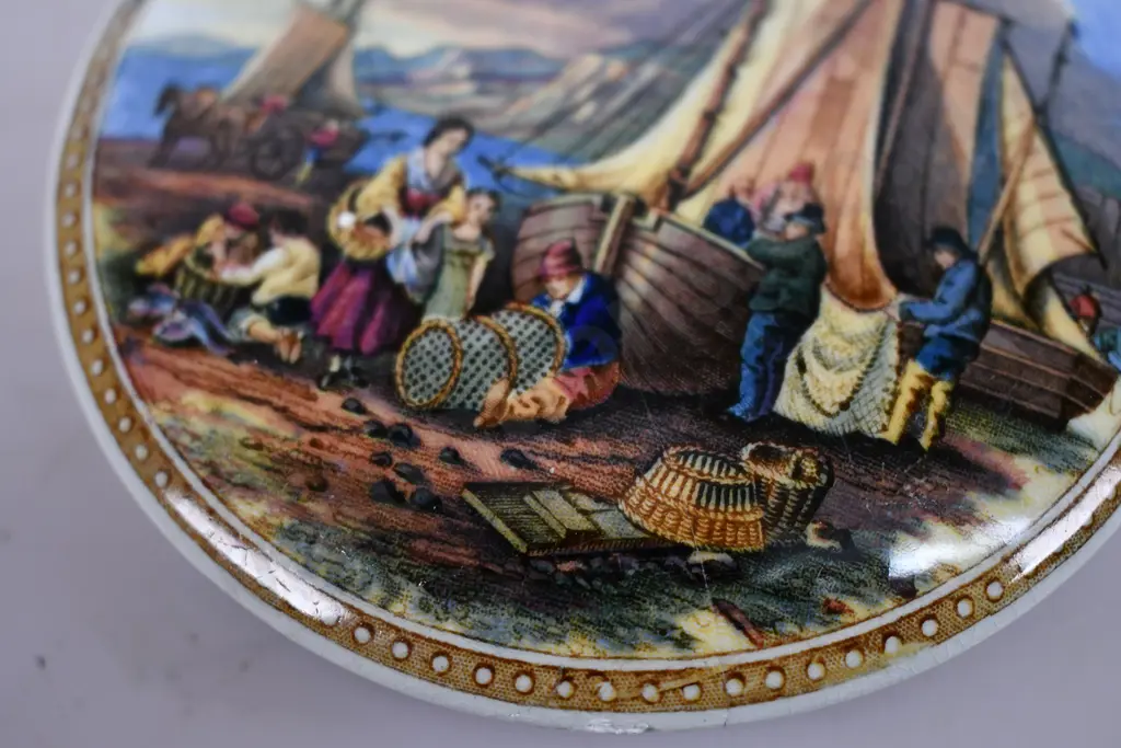 PRATT WARE POT LIDS Image 1++
