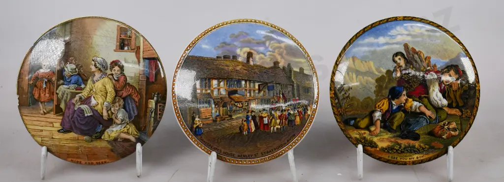PRATT WARE POT LIDS Image 1++
