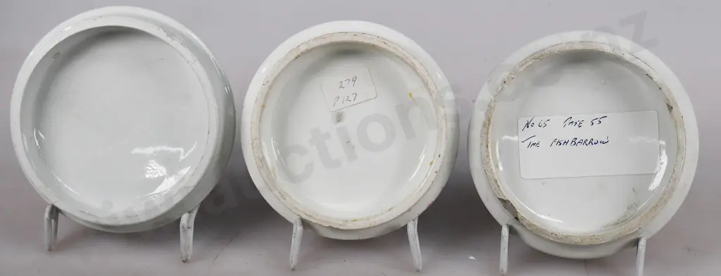 PRATT WARE POT LIDS Image 1++