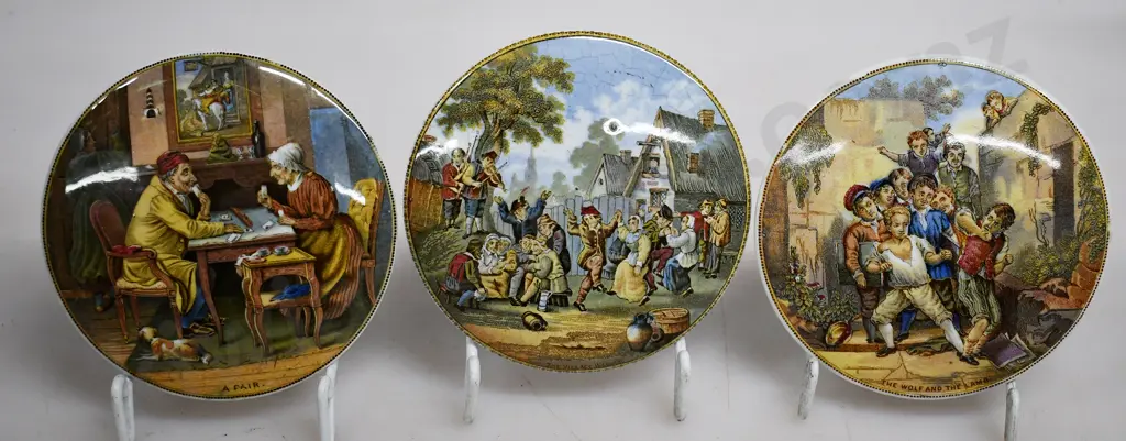 PRATT WARE POT LIDS Image 1++