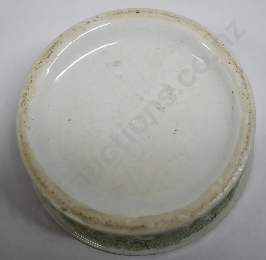 THE VILLAGE WAKES PRATT LID & BASE Image 1++