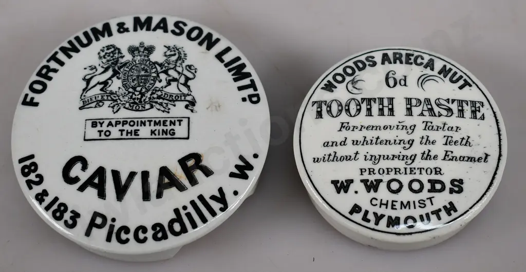 FORTUM & MASON, WOODS POT LIDS Image 1++