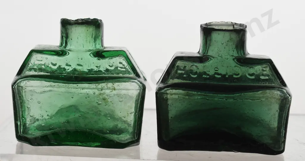 SHEAR TOP INK BOTTLES, HOLLIDGE, C.J.B Image 1++