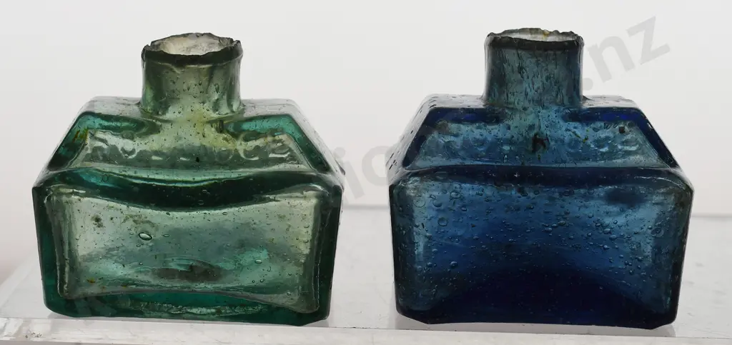 SHEAR TOP INK BOTTLES, HOLLIDGE, Image 1++