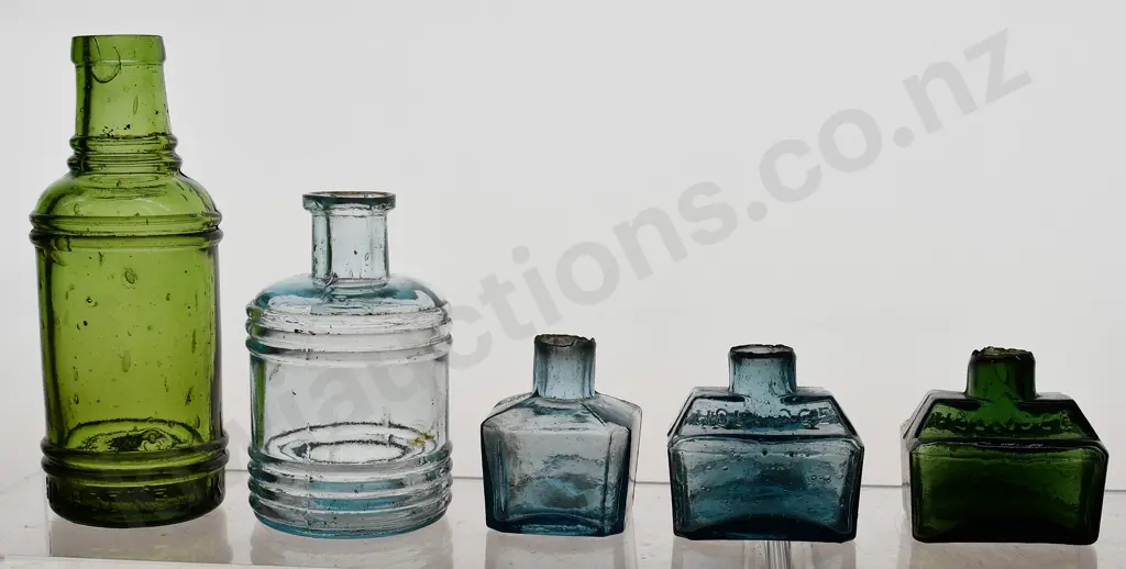 ASSORTED INKS Image 1++