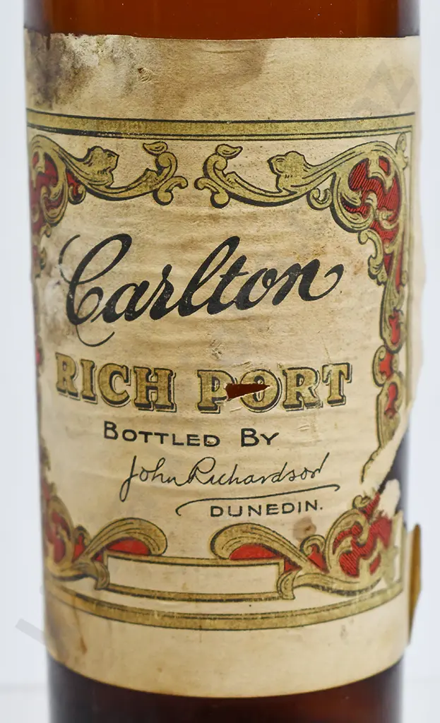 LABELLED BOTTLES Image 1++