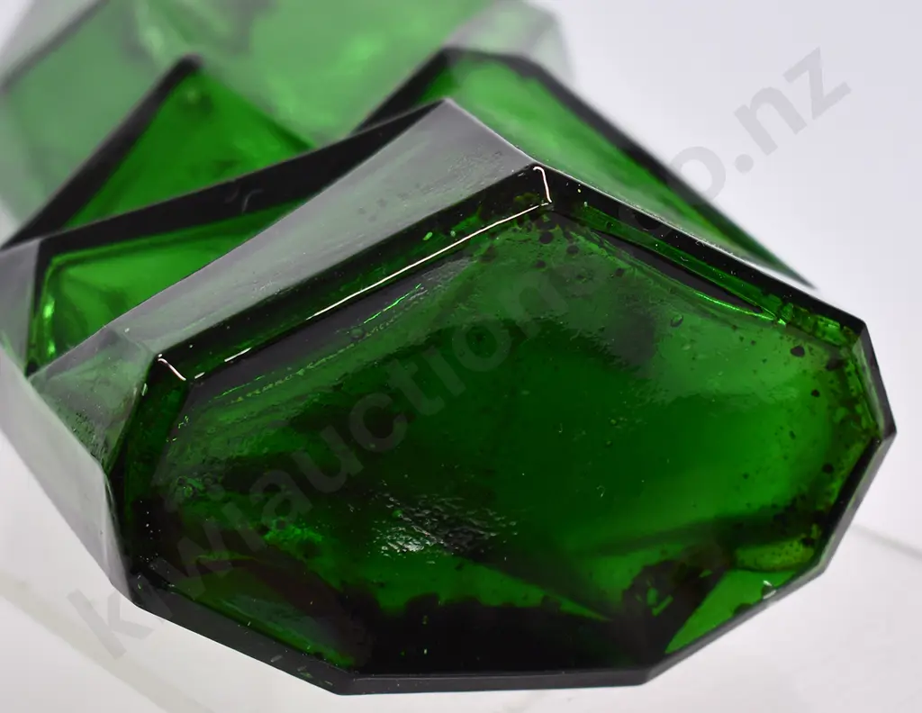 YUGOSLAVIAN RUBA ROMBIC GLASS DECANTER Image 1++