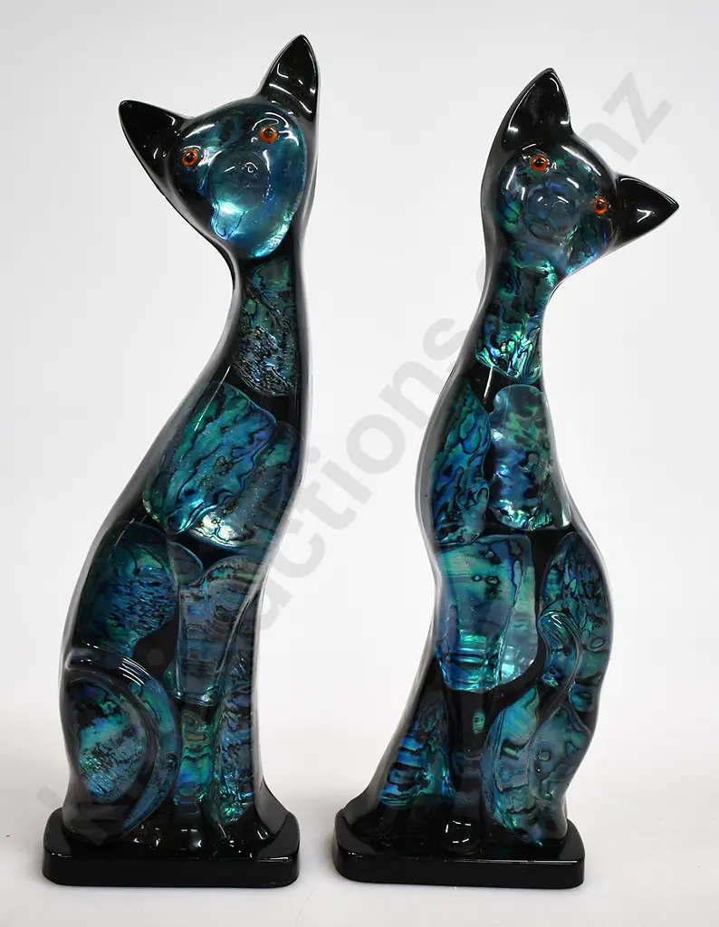 ARIKI MID CENTURY PAUA SHELL CAT FIGURINES Image 1++