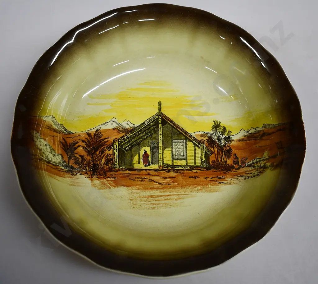 HOMELAND SERIES MAORI WHARE BOWL Image 1++