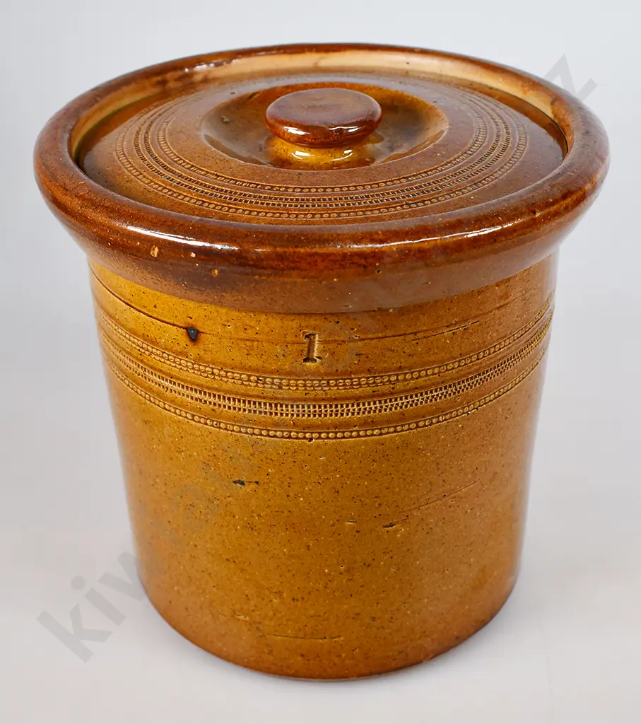 LUKE ADAMS LIDDED STORAGE CROCK, 1 GALLON SIZE Image 1++
