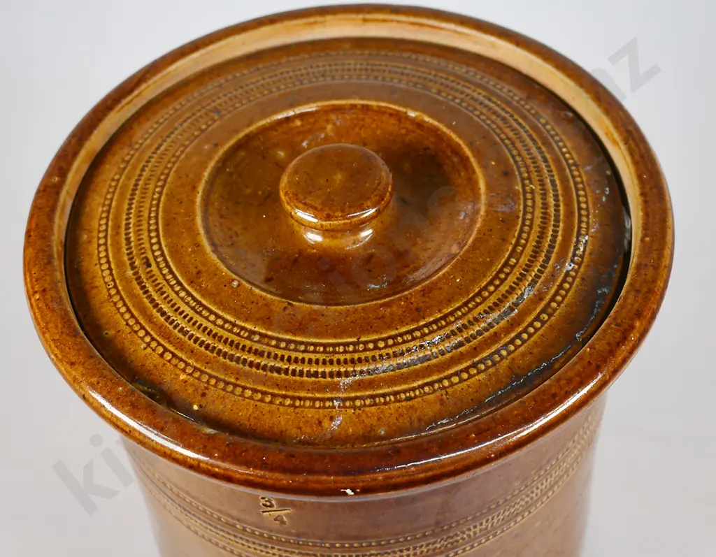 LUKE ADAMS LIDDED STORAGE CROCK 3/4 GALLON SIZE Image 1++
