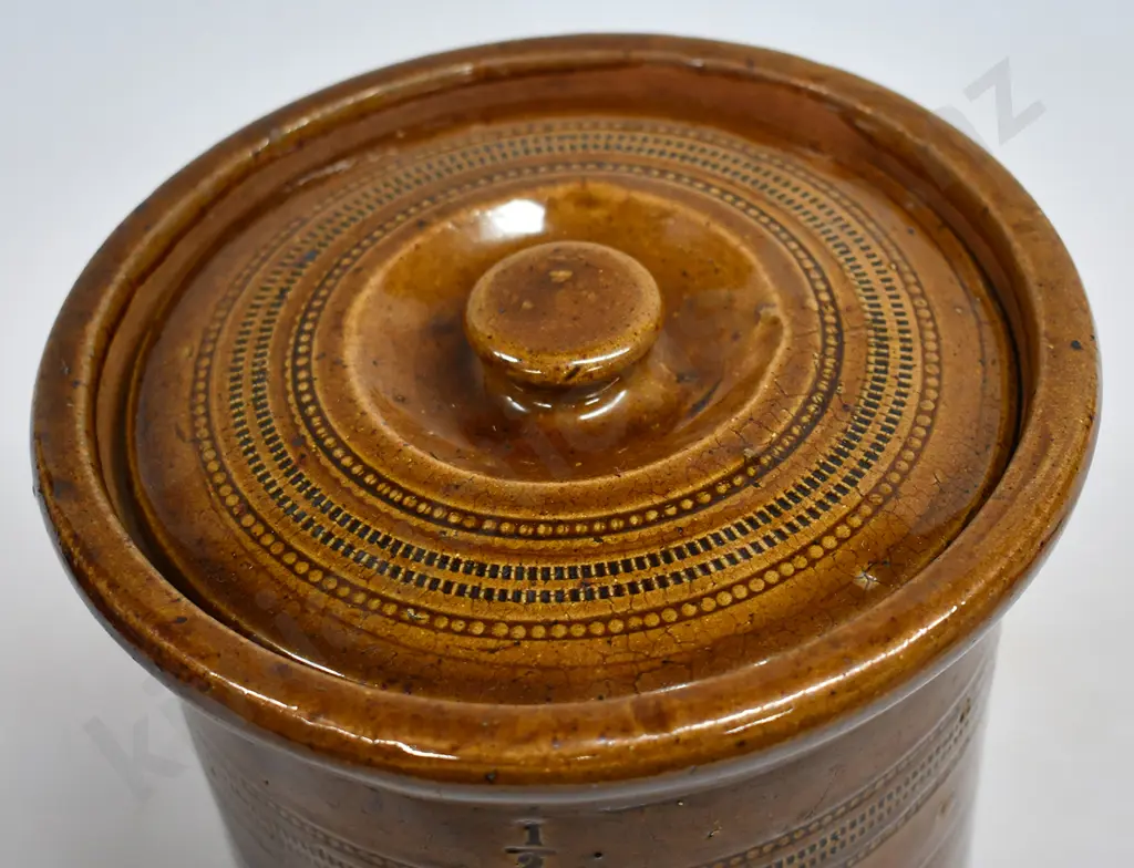 LUKE ADAMS LIDDED STORAGE CROCK 1/2 GALLON SIZE Image 1++
