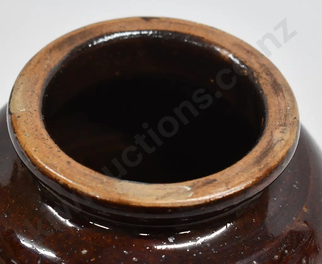 LUKE ADAMS WIDE MOUTH CROCK Image 1++