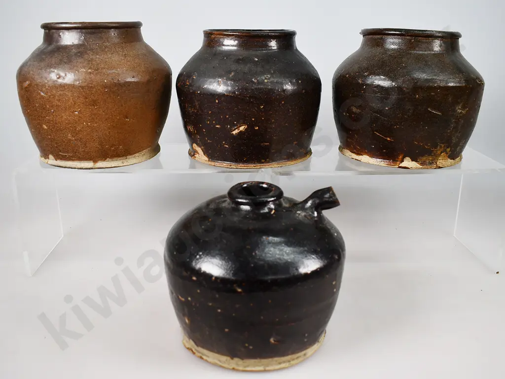ASSORTED CHINESE, FOOD POTS, SOY SAUCE Image 1++